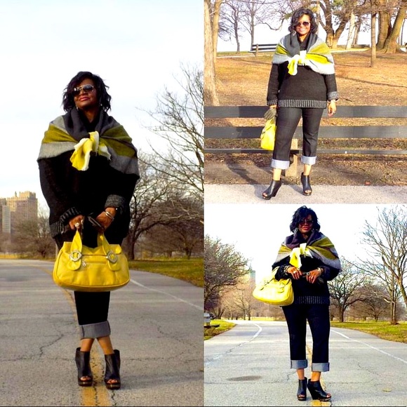 ✨Christopher Kon✨ Yellow Leather Handbag W/Chrome Buckle Hardware & Dusk Bag - Picture 16 of 16